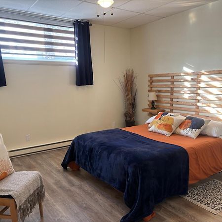 Aux quatre vents 4 1/2 logement entier et privé Lac-Mégantic Extérieur photo